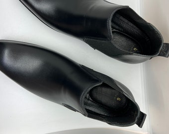 Botas Chelsea de piel hechas a mano: Botines negros para hombre