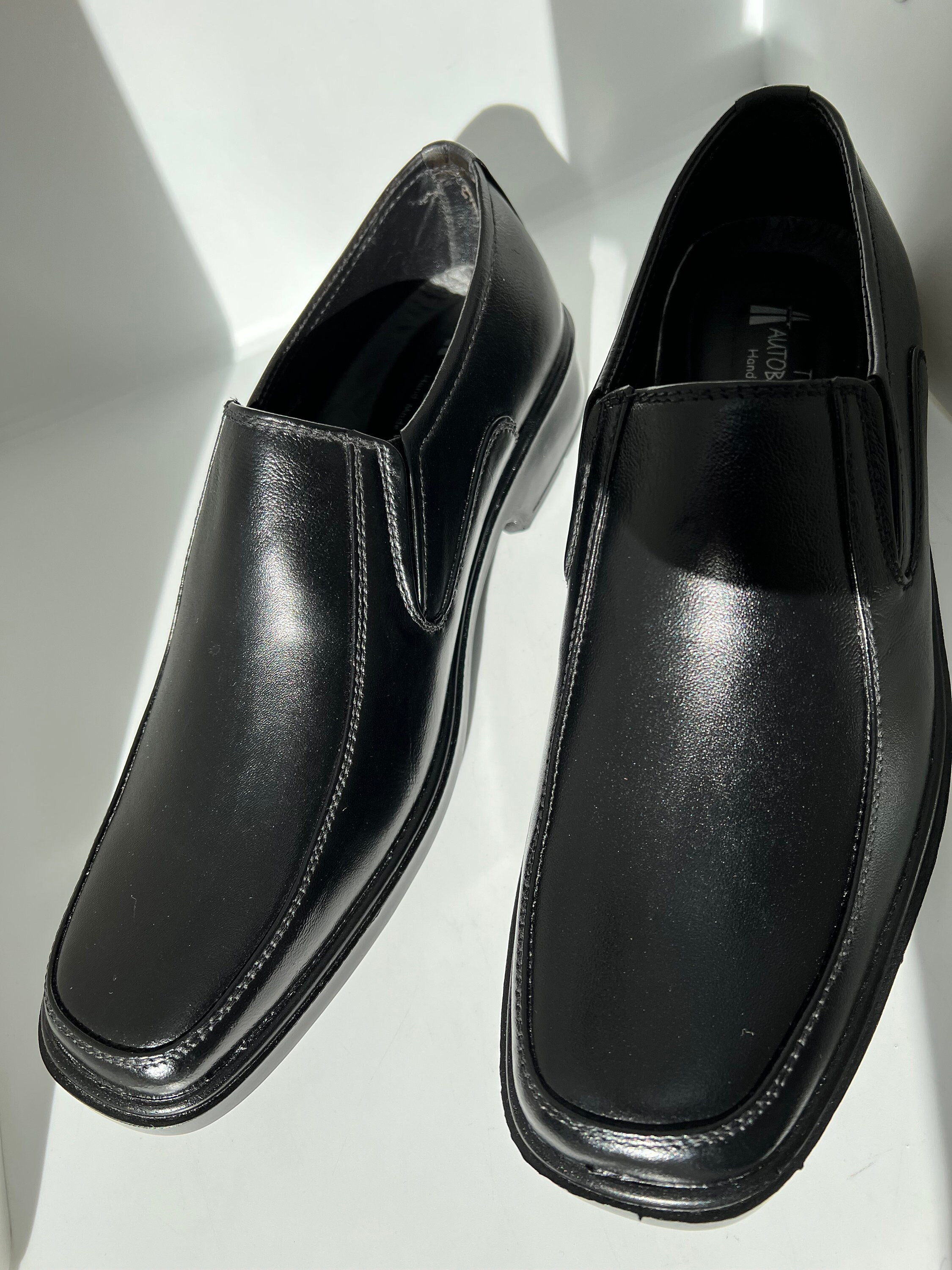 Smart men's Black leather slip-on handmade dress business office party Black shoes