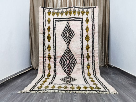 Pink Boujaad Rug 5x8.6 ft - Pink rug for living room - Soft Area Rug - Handmade Wool Carpet - Pink rug - Authentic Moroccan Rug 5x8.6 ft