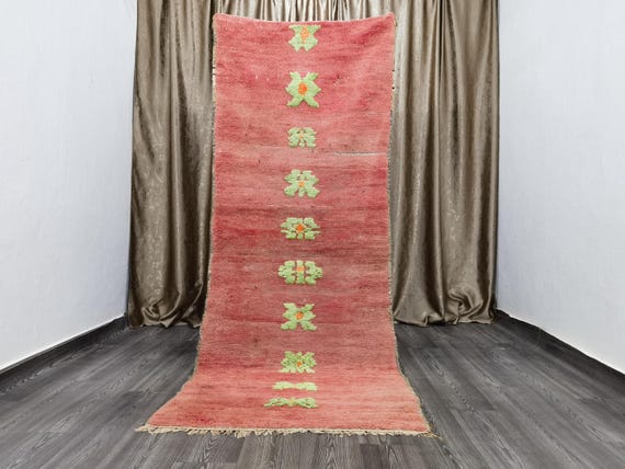 Gorgeous Moroccan Runner Rug, Vintage Handmade Runner Rug, Authentic Moroccan Rug, Traditional Rug, Antique rug 70's , 3.1x8.4 Ft 95x257 cm