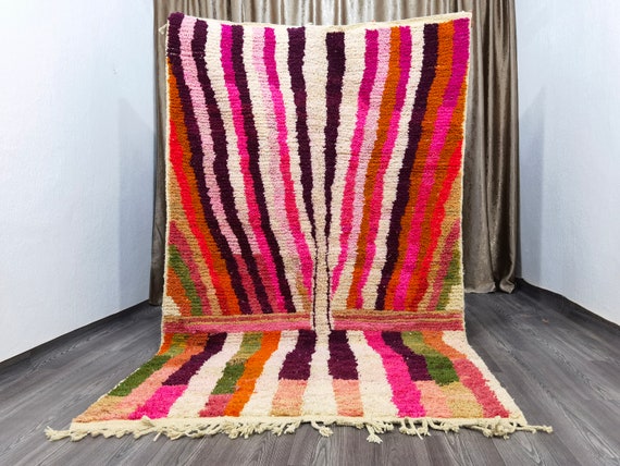 Fabulous Boujaad Carpet - Minimalistic Moroccan Rug - Hand-Knotted Boujaad Moroccan Carpet - Striped Rug - Moroccan Shag Rug .