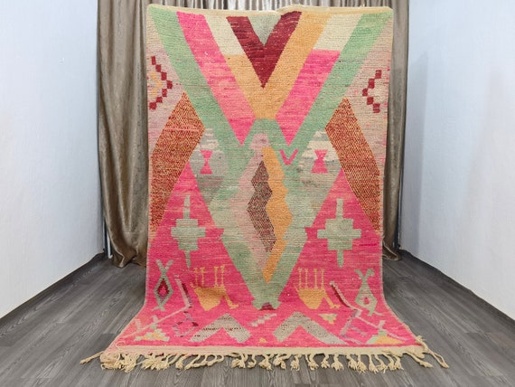 Gorgeous Boujaad Pink And Green Rug ,Amazing Moroccan Pink Rug, Wonderful Beniourain Rug, Customizable rug designs, Handmade Morrocan Rug
