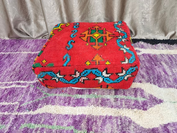 Morocco Kilim Pouf, Vintage Moroccan Ottoman, Outdoor Kilim Poufs, Outdoor Chair Pouf, Yoga Meditation Poof , Outdoor Furniture Pouf .