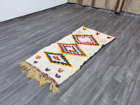 Vintage Azilal Rug ,  Berber Kilim Rug , Traditional Moroccan Carpet  , Unique Design rug , Handmade Rug , Soft Area Rug , Bohemian Style