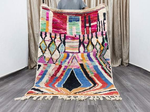 Handmade Boujaad Wool Rug – 7x10 FT, Mid-Century Modern Decor