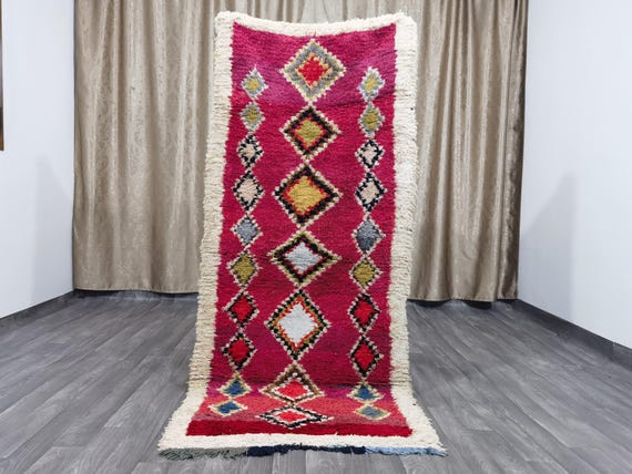 Moroccan Boujaad rug 3x6.8 Ft - Soft Area Rug - Antique rug 70's -  Rugs For Living Room 90x209 cm - Unique Boujaad rug - Bohemian rug .