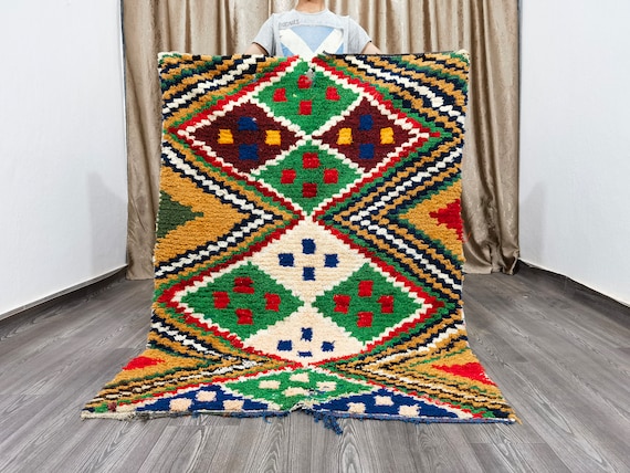 Green runner rugs - Vintage Morocco Runner - Berber Colorful Runner Rug - moroccan rug runner- Green Shaggy Rug - 4,1x5,74 Ft / 126X175 cm .