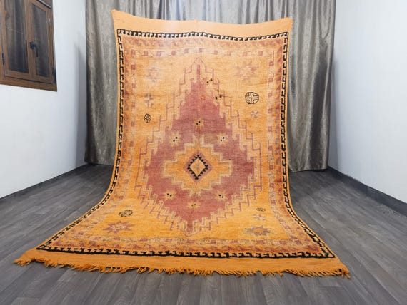 Taznakht Moroccan Wool Rug (5.9x11.3 ft) – Colorful Bohemian Shag Rug