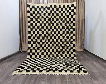 Large Black And White Checkered Rug , Moroccan Checkerboard Rug,  Checkered Area Rug, Boujaad Moroccan Rug , Soft Moroccan Rug, Soft Colored