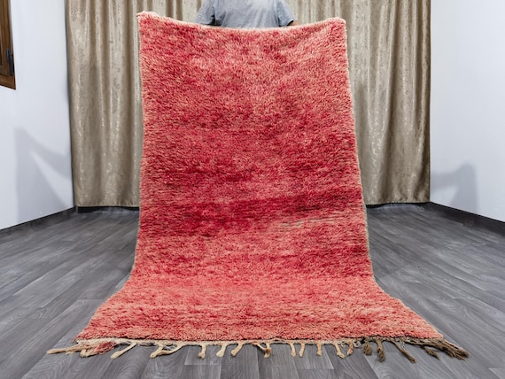 Gorgeous Authentic Boujaad Runner Rug 3.7x6.5 FT , Antique rug 70's , Vintage moroccan rug 114x198 Cim .