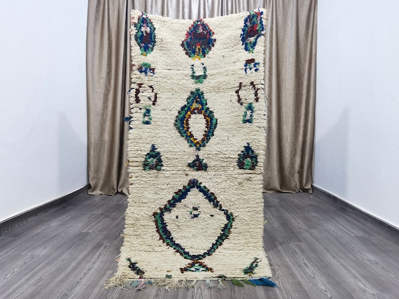 Gorgeous Beni ourain Rug Runner - Berber Runner Carpet - Authentic Moroccan  White Rug 2.6x5.7 ft (173 x 80 cm) .