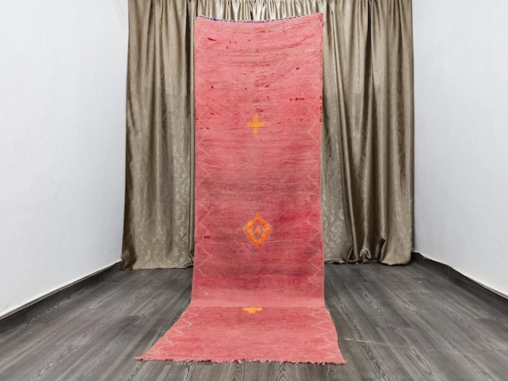 Red Moroccan Runner Rug, Moroccan Handmade Runner Rug, Authentic Moroccan Rug, Traditional Rug, Boho Rug 2.9x9.2 Ft 88 X 280 cm .