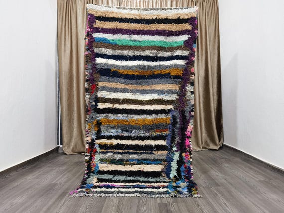 Gorgeous Moroccan Runner Rug - Authentic boujaad runner rug - Berber Runner Carpet - berber Colorful Runner Rug 3.5x6.7 Ft 108 X 206 cm .