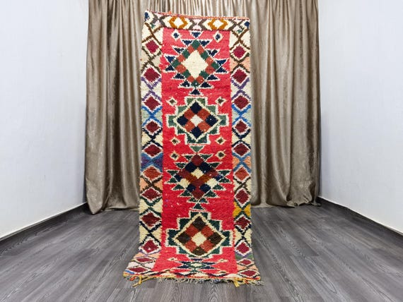 Authentic boujaad runner rug 2.5x6.9 Ft - berber Colorful Runner Rug - Moroccan Runner Rug .