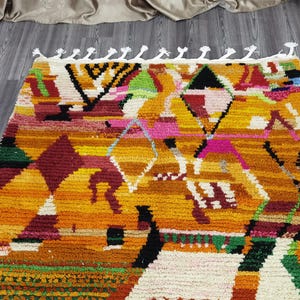 Handgjord orange marockansk matta – Autentisk berbermatta, boho-inredning bild 3