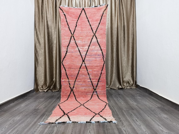 Moroccan Rug Runner 3x9.7 Ft - Antique rug 70's -  Old Moroccan Rug Runner 90x296 cm - Unique Boujaad rug - Bohemian Authentic Rug .