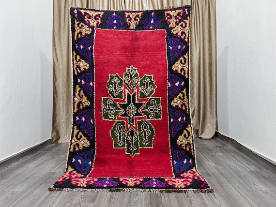 Boujaad Rug 4.4x7 ft -  Soft Moroccan Rug - Rugs for Bedroom - Vintage Berber Rug - Rugs for Living Room - Vintage Area Rug - Moroccan Rug