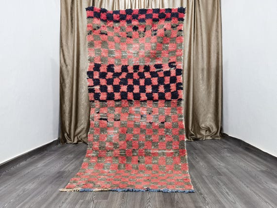 Gorgeous Moroccan Runner Rug, Vintage Handmade Runner Rug, Authentic Moroccan Rug, Traditional Rug, Boho Rug 3.4x7.1 Ft 104 X 217 cm .
