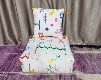 Sofá de lana marroquí hecho a mano con cojines de suelo, sin relleno
