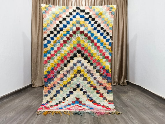 Berber Boucherouite Rugs 3.7x6.5 ft - Boho Area Rug - Old Moroccan Rug - Hallway Runner-Kitchen Runner - Checkered Runner Rug - Gifts Rugs .