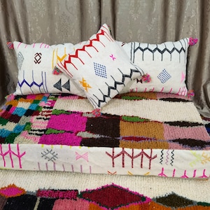 Moroccan Floor couch - Unstuffed Complete set Long Floor Cushion 4/5/6/7 ft (120/150/180/210 x70x20 cm) + 2 Back Pillows + 1 GIFT Pillow