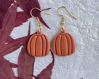 Pumpkin Dangles terracotta. Handmade polymer clay earrings. Pumpkin earrings for autumn. Cute fall earrings. Lightweight earrings.