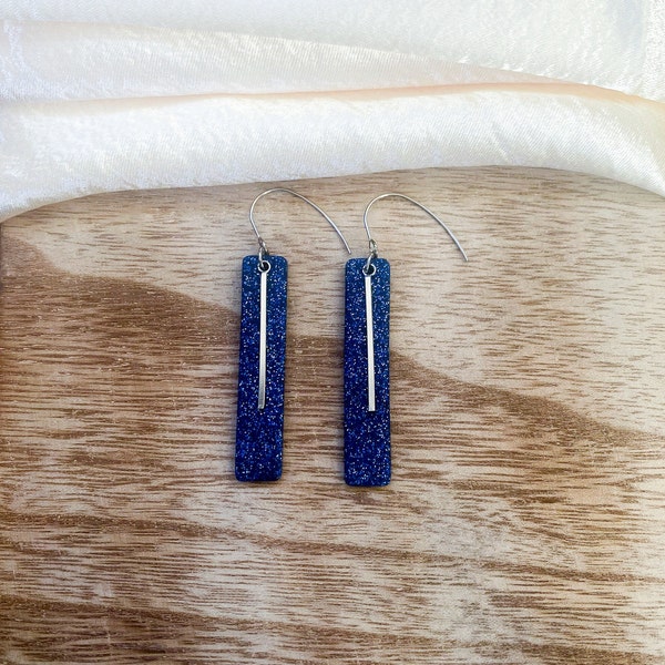 Handmade polymer clay earrings. Sleek skinny rectangle shape. Sparkly navy blue. Statement earrings. Classy earrings. Silver.