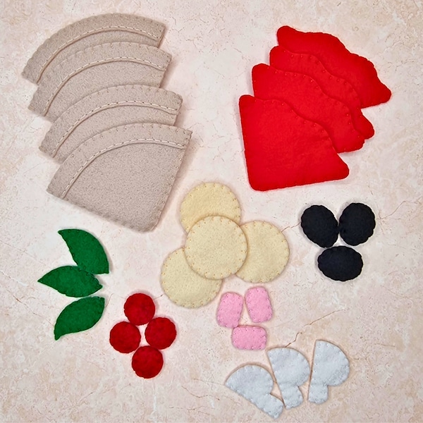 4- slice Pizza Playset (100% wool felt) for Italian inspired kids pretend play cafe, food roleplay, fine motor skills and birthday gifting