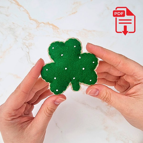 Felt Shamrock Cookie PDF Pattern + Tutorial - easy beginner friendly felt food sewing pattern for St.Patricks Day gifts and ornaments