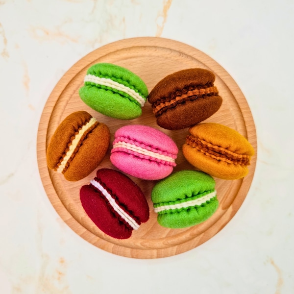 French Macaron (100% wool felt) perfect for kids pretend play kitchen, cafe, bakery, food roleplay and birthday gifting