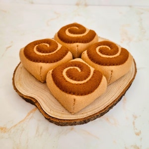 Felt Cinnamon Bun PDF Sewing Pattern & Photo Tutorial, easy beginner felt food pattern, cute home ornaments and custom pretend play food
