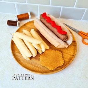 Felt hot dog playset sewing pattern: beginner-friendly kids pretend play food toys (PDF)