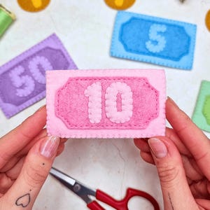 Modello per cucire soldi finti in feltro: gioco di ruolo del cassiere per principianti (PDF)