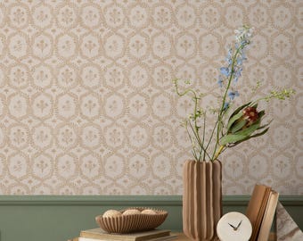Botanical Wallpaper with Leafy Floral Wreaths in Beige and Cream - E854
