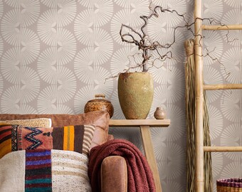 Geometric Wallpaper Featuring Radiating Fans in Muted Pink and Cream - E825