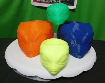 Alien Head Planter, candy dish, desk organizer... | VETERAN MADE!