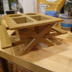 Picnic table condiment and utensil caddy | Veteran made