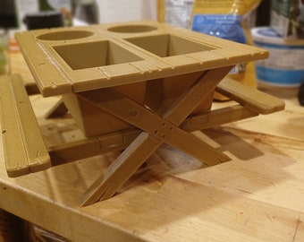 Contenedor para condimentos y utensilios para mesa de picnic / Fabricado por veteranos