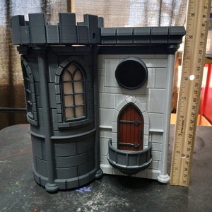 Castle Birdhouse | VETERAN MADE | Customizable | Bird House