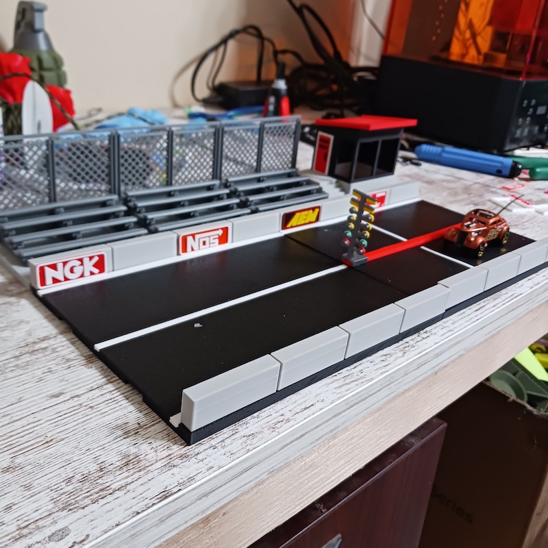 Drag Racing Track With Paper Race Track 164 Diorama - Etsy