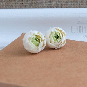 Pendientes de novia con forma de peonía blanca y verde, delicados pendientes de arcilla polimérica para niñas.