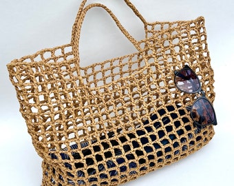 Raffia beach bag, straw woven jute tote bag, crocheted navy blue mesh tote, open weave black raffia bag, foldable light natural beach tote