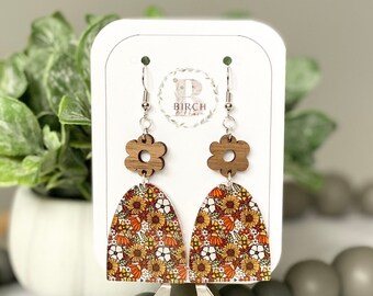 Clear Acrylic Wildflower Earrings, Engraved Earrings, Bar Earrings