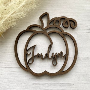 Customized Pumpkin Place Cards, Custom Thanksgiving Place cards, Place Cards, Personalized Dinner Place Setting, Fall Table Decor