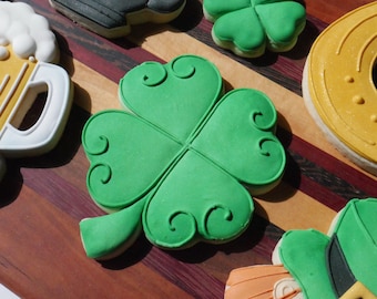 ¡Cortador de galletas con trébol de cuatro hojas de la suerte del día de San Patricio!