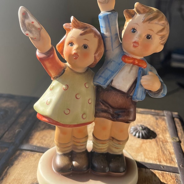 Goebel German Hummel Figurine- Auf Wiedersehen Waving Goodbye Artist Signed! Vintage #FestiveEtsyFinds