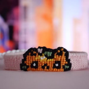 Vriendschapsarmband oranje kat, handgemaakte gevlochten sieraden