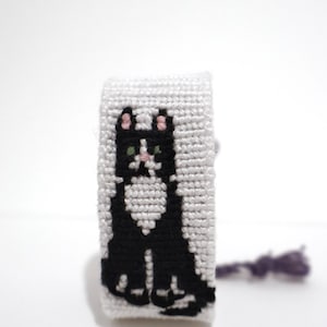 Handmade Tuxedo Cat Friendship Bracelet - Adjustable Pet Lover Gift