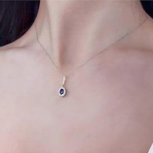 Collier femme saphir bleu taille ovale, collier de mariée délicat en pierres précieuses, collier élégant en or 14 carats, collier de diamants de luxe, cadeau de fête des mères