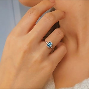 Bague solitaire topaze bleu de Londres taille émeraude, bague de fiançailles diamant véritable, bague de fiançailles en or 14 carats, bague de promesse pour femme, cadeau pour femme